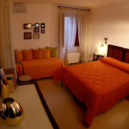 Selva Gravina فندق مبيت وإفطار