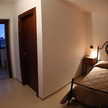 فندق مبيت وإفطار Selva Gravina